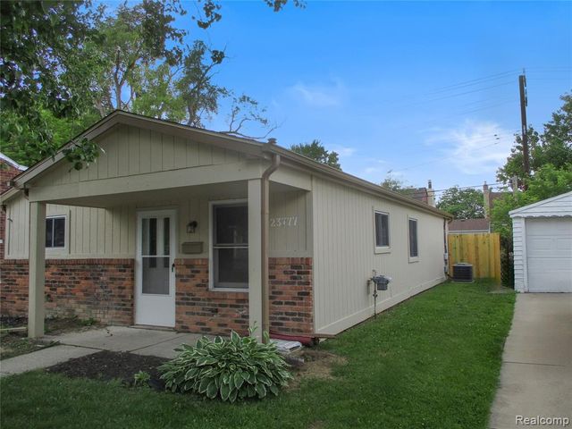 23777 Piper Avenue, Eastpointe, MI 48021