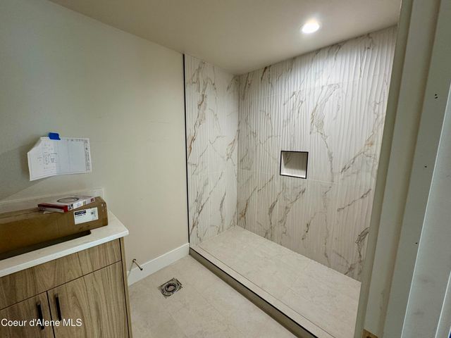 2775 W Lumber LN, Coeur D'alene, ID 83814