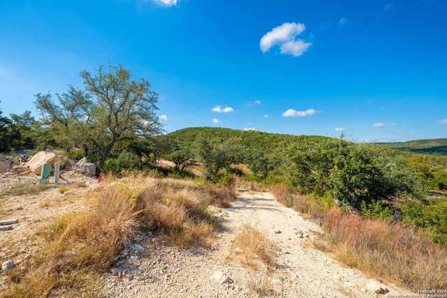 23703 Oakshire, San Antonio, TX 78255