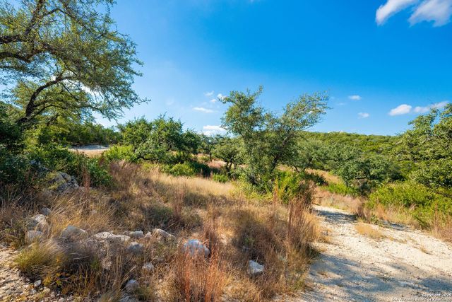 23703 Oakshire, San Antonio, TX 78255