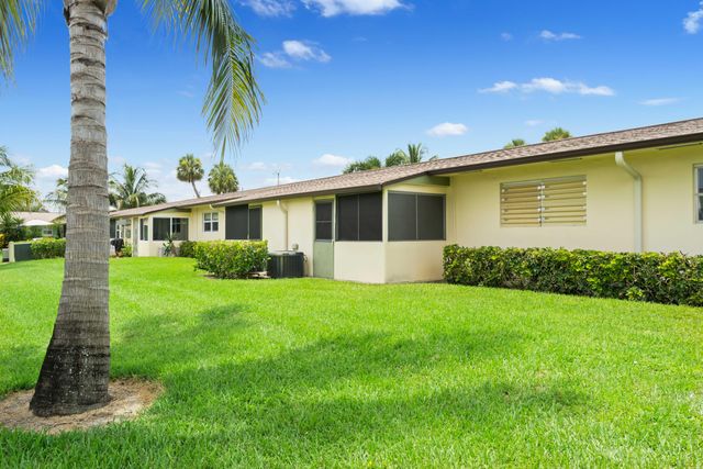 2915 Crosley Drive W G, West Palm Beach, FL 33415