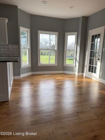 1948 Todds Point Rd, Simpsonville, KY 40067