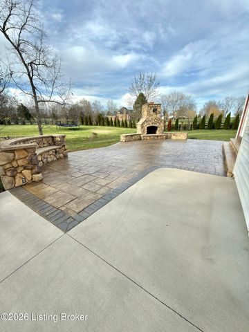 1948 Todds Point Rd, Simpsonville, KY 40067