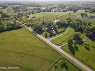 1948 Todds Point Rd, Simpsonville, KY 40067