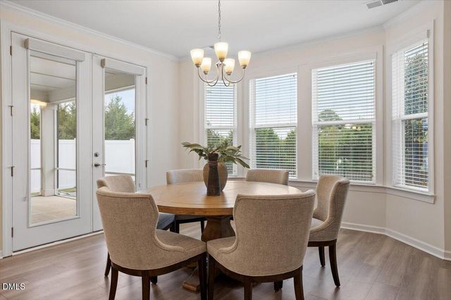 209 Kephart Way, Holly Springs, NC 27540