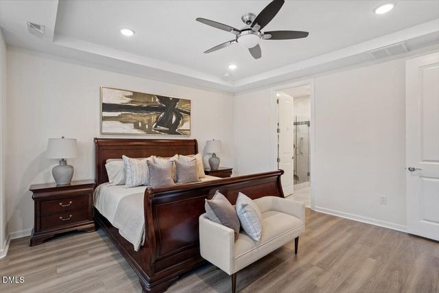 209 Kephart Way, Holly Springs, NC 27540
