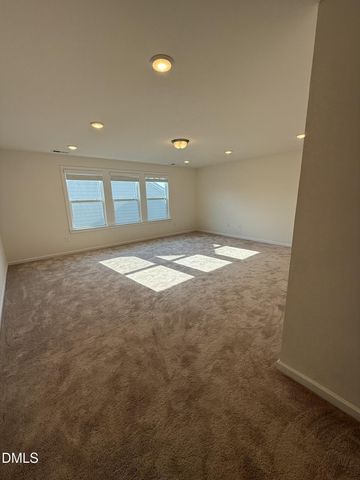 209 Kephart Way, Holly Springs, NC 27540
