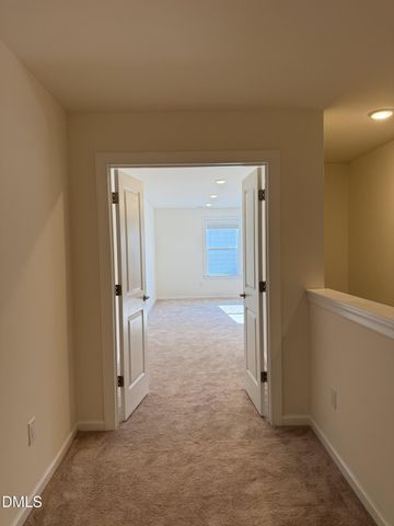 209 Kephart Way, Holly Springs, NC 27540