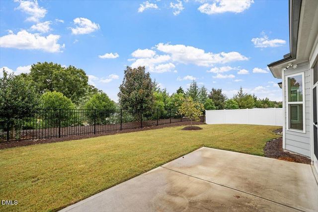 209 Kephart Way, Holly Springs, NC 27540