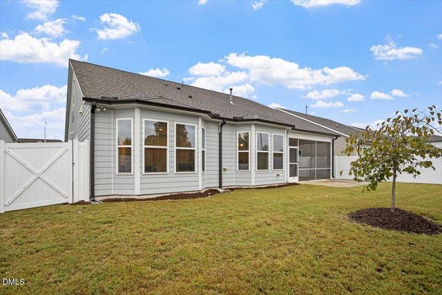 209 Kephart Way, Holly Springs, NC 27540