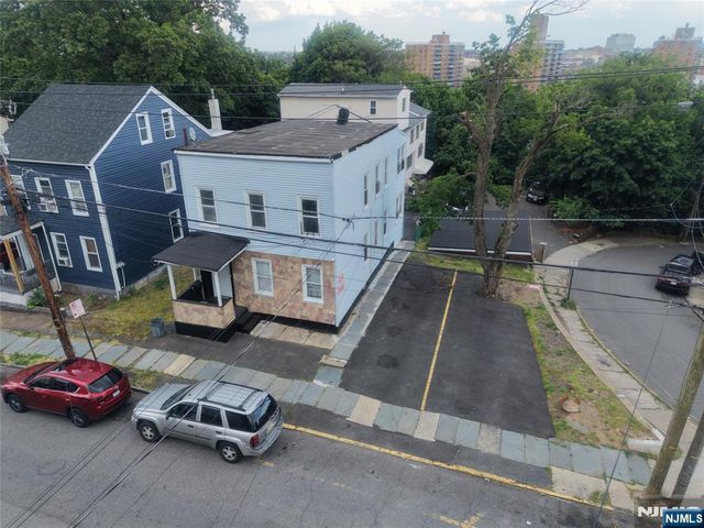 8-10 N 3rd Street, Paterson, NJ 07522