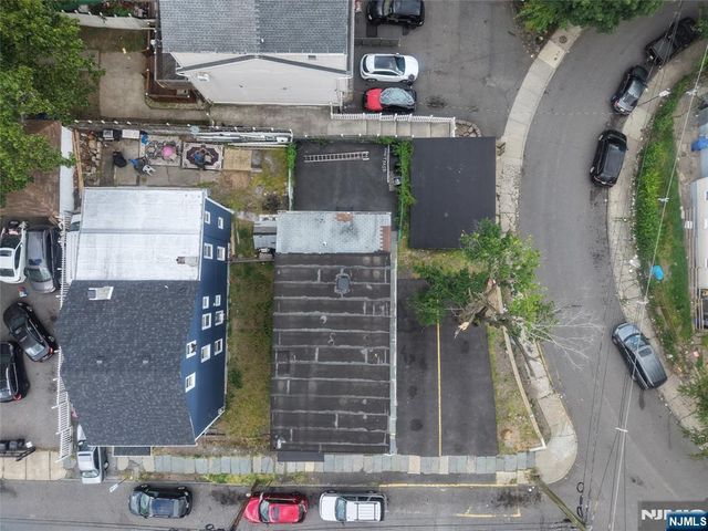 8-10 N 3rd Street, Paterson, NJ 07522