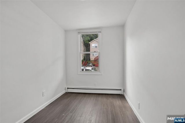 8-10 N 3rd Street, Paterson, NJ 07522