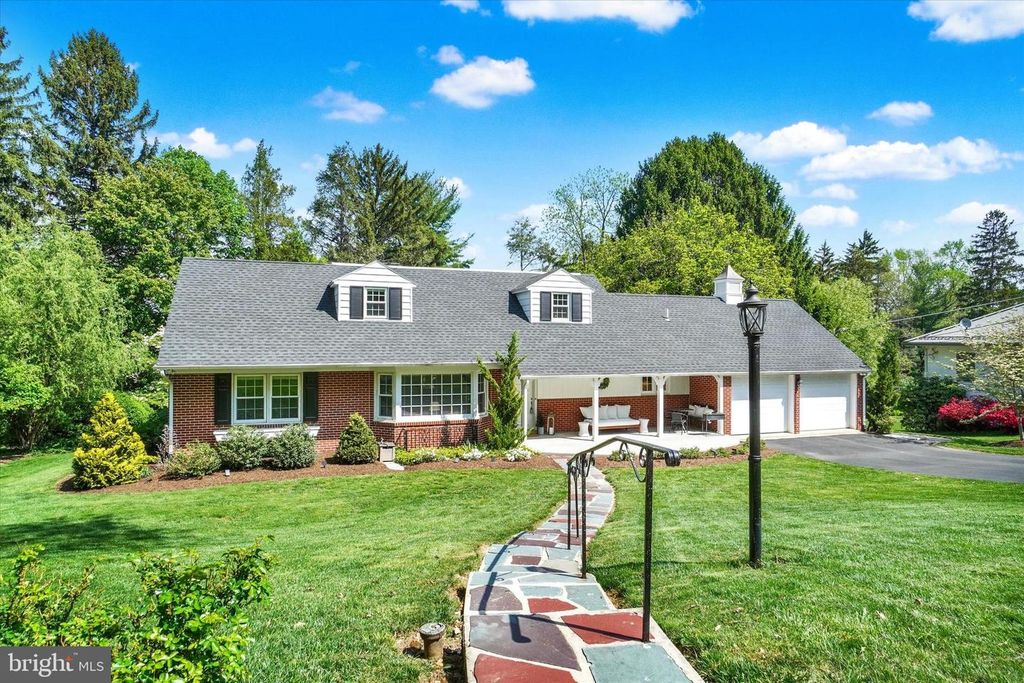 1235 WILTSHIRE ROAD, York, PA 17403