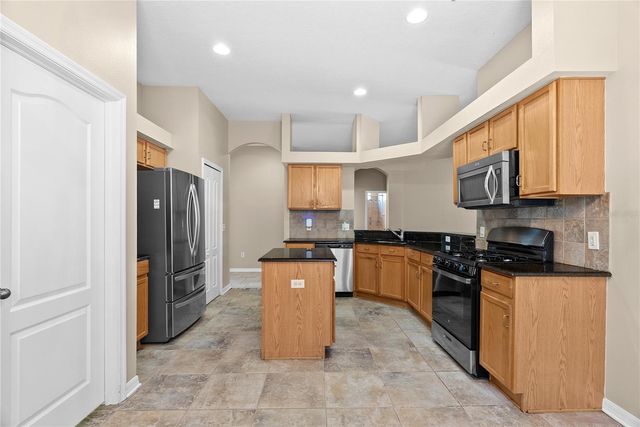 4830 SKY BLUE DRIVE, Lutz, FL 33558