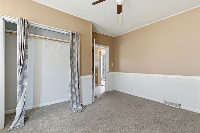 1545 W 2nd Street, Davenport, IA 52802