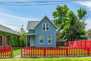 1545 W 2nd Street, Davenport, IA 52802