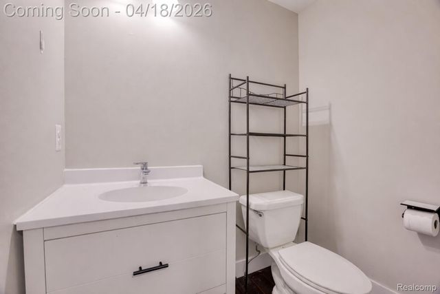 23092 Berdeno Avenue, Hazel Park, MI 48030