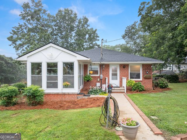5907 Main Street, Lula, GA 30554