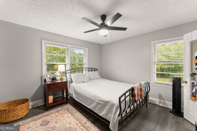 5907 Main Street, Lula, GA 30554
