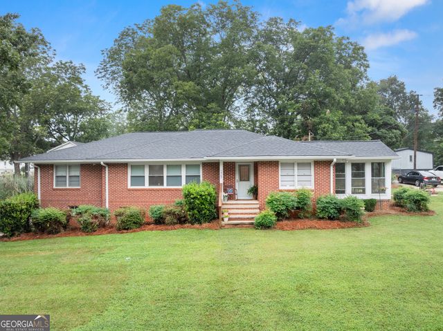 5907 Main Street, Lula, GA 30554