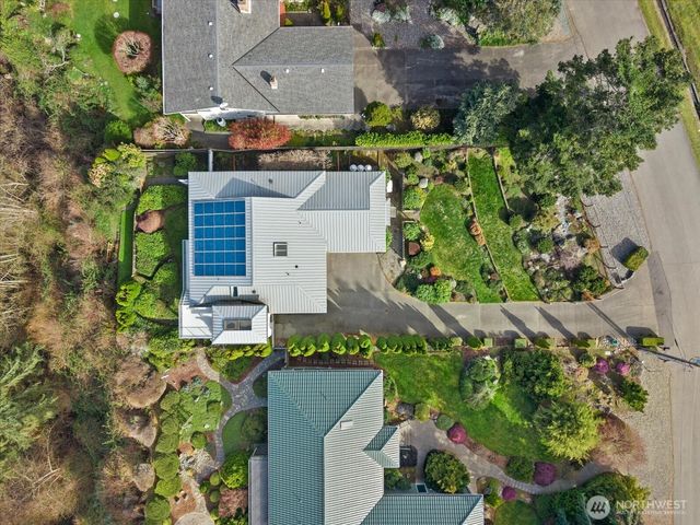 1818 Seaview Avenue, Coupeville, WA 98239