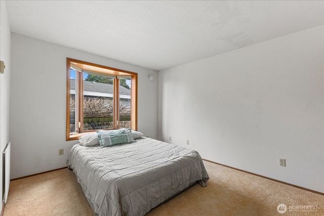 1818 Seaview Avenue, Coupeville, WA 98239