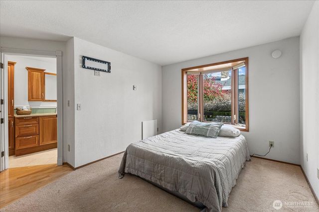 1818 Seaview Avenue, Coupeville, WA 98239