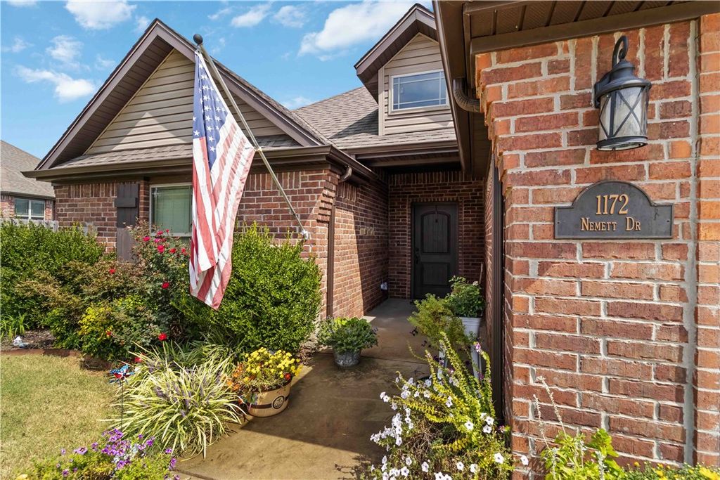 1172 Nemett Drive, Pea Ridge, AR 72751