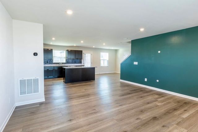 3365 Thorpe Rd, Nashville, TN 37207