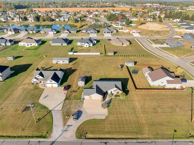 4562 County Road 35, Auburn, IN 46706