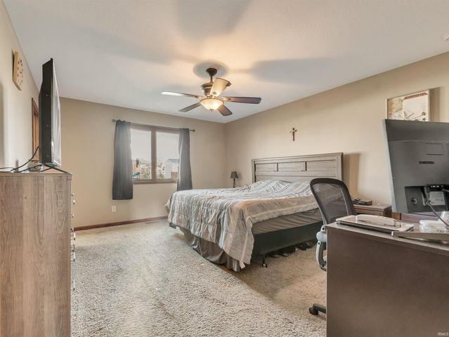 4562 County Road 35, Auburn, IN 46706