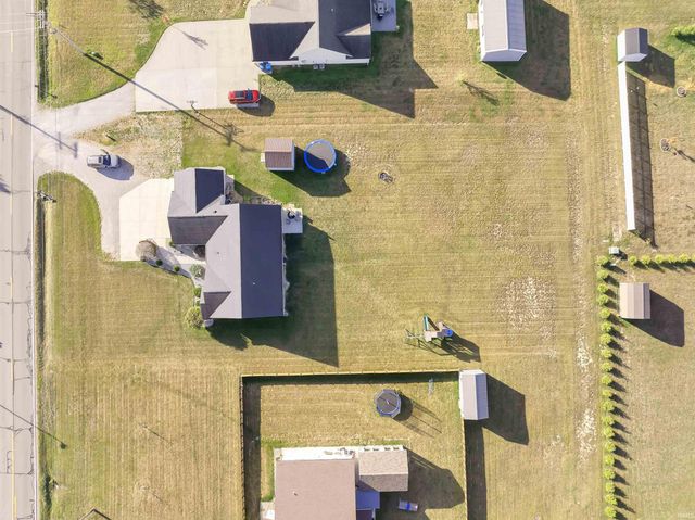 4562 County Road 35, Auburn, IN 46706