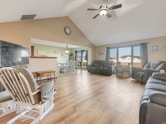 4562 County Road 35, Auburn, IN 46706