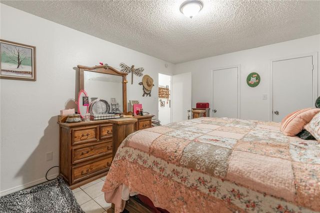 1000 Acacia Circle, Noble, OK 73068