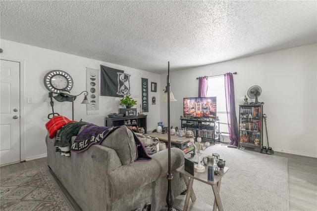1000 Acacia Circle, Noble, OK 73068