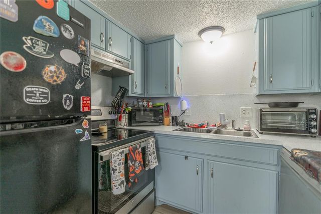 1000 Acacia Circle, Noble, OK 73068