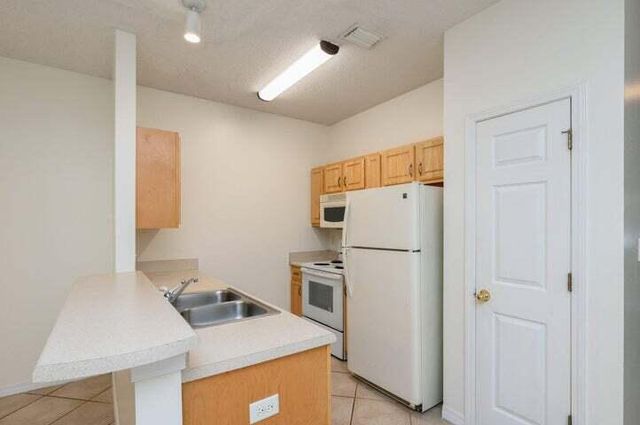 422 Bear Road A, Fort Walton Beach, FL 32547