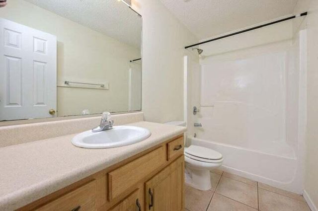 422 Bear Road A, Fort Walton Beach, FL 32547
