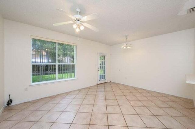 422 Bear Road A, Fort Walton Beach, FL 32547