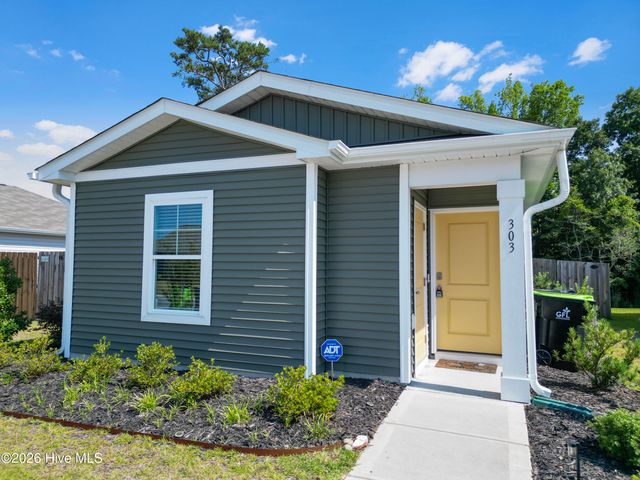 303 Azimuth Drive, Surf City, NC 28445