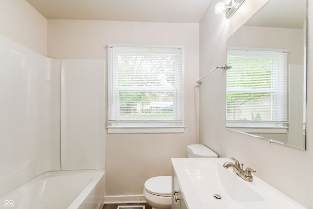 8161 Schoen Drive, Indianapolis, IN 46226