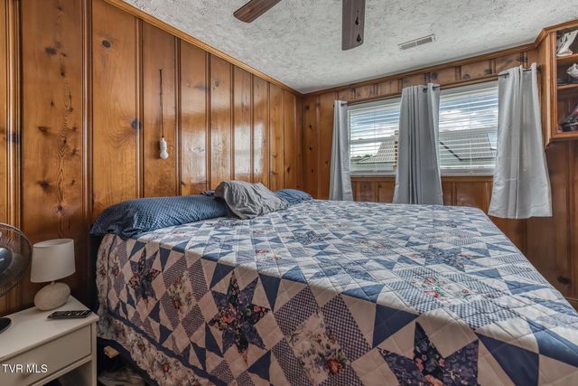 1605 Blackmore Street, Kingsport, TN 37665