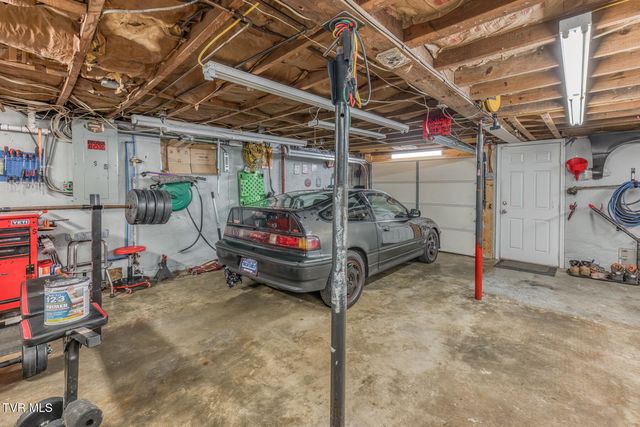 1605 Blackmore Street, Kingsport, TN 37665