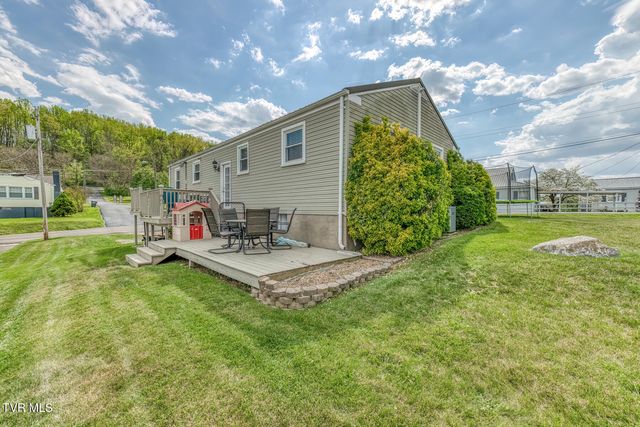 1605 Blackmore Street, Kingsport, TN 37665