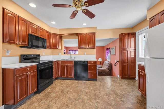 63 Lincoln Boulevard, Bethpage, NY 11714