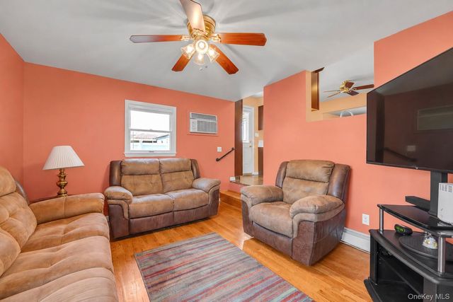 63 Lincoln Boulevard, Bethpage, NY 11714