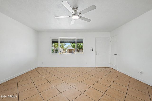 1303 E MILLETT Avenue, Mesa, AZ 85204