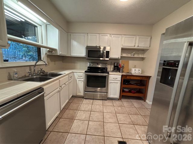 164 Bartlett Street, Asheville, NC 28801