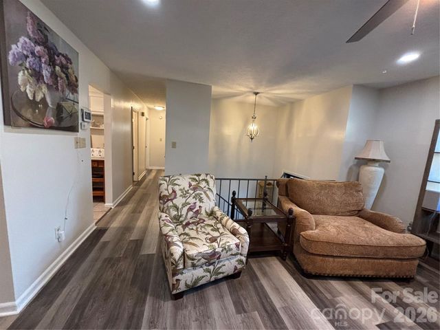 164 Bartlett Street, Asheville, NC 28801